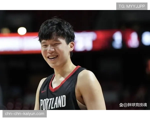 青岛国信水产年轻内线杨瀚森砍下三双，率队力克福建浔兴股份